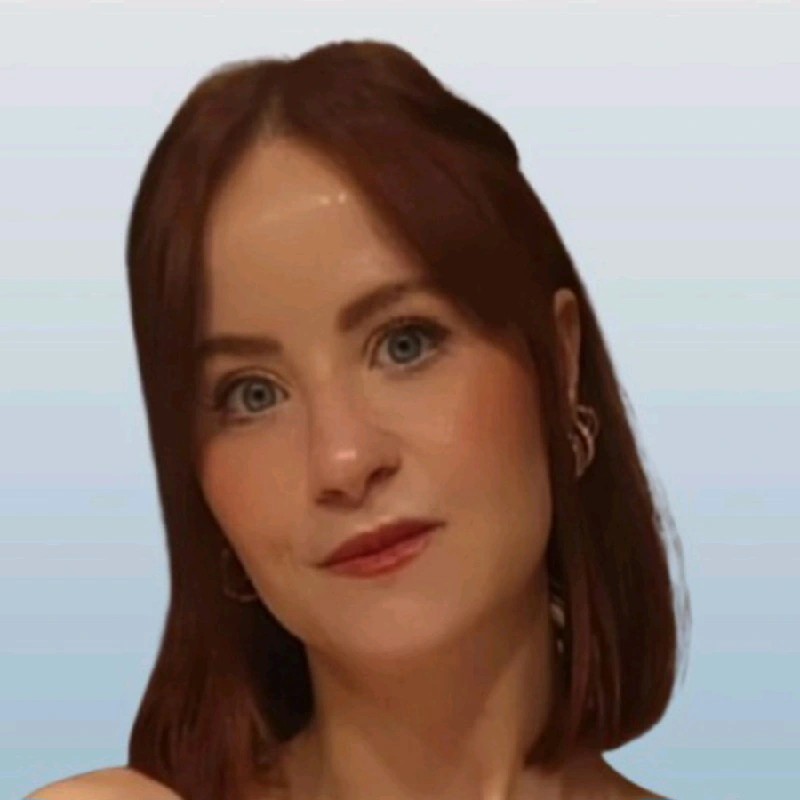 2. Gabriela Hidalgo Caldas